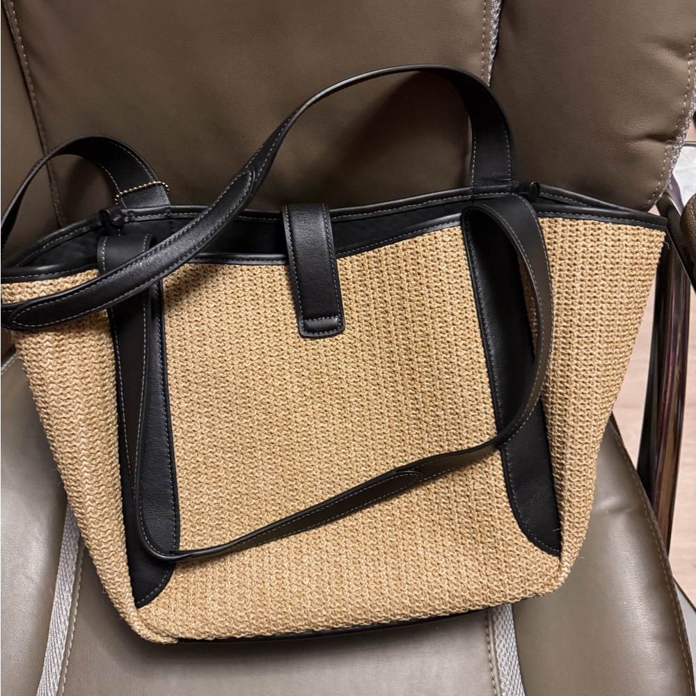 Coach Hadley Turnlock Tote Bag - Picture 3 of 5